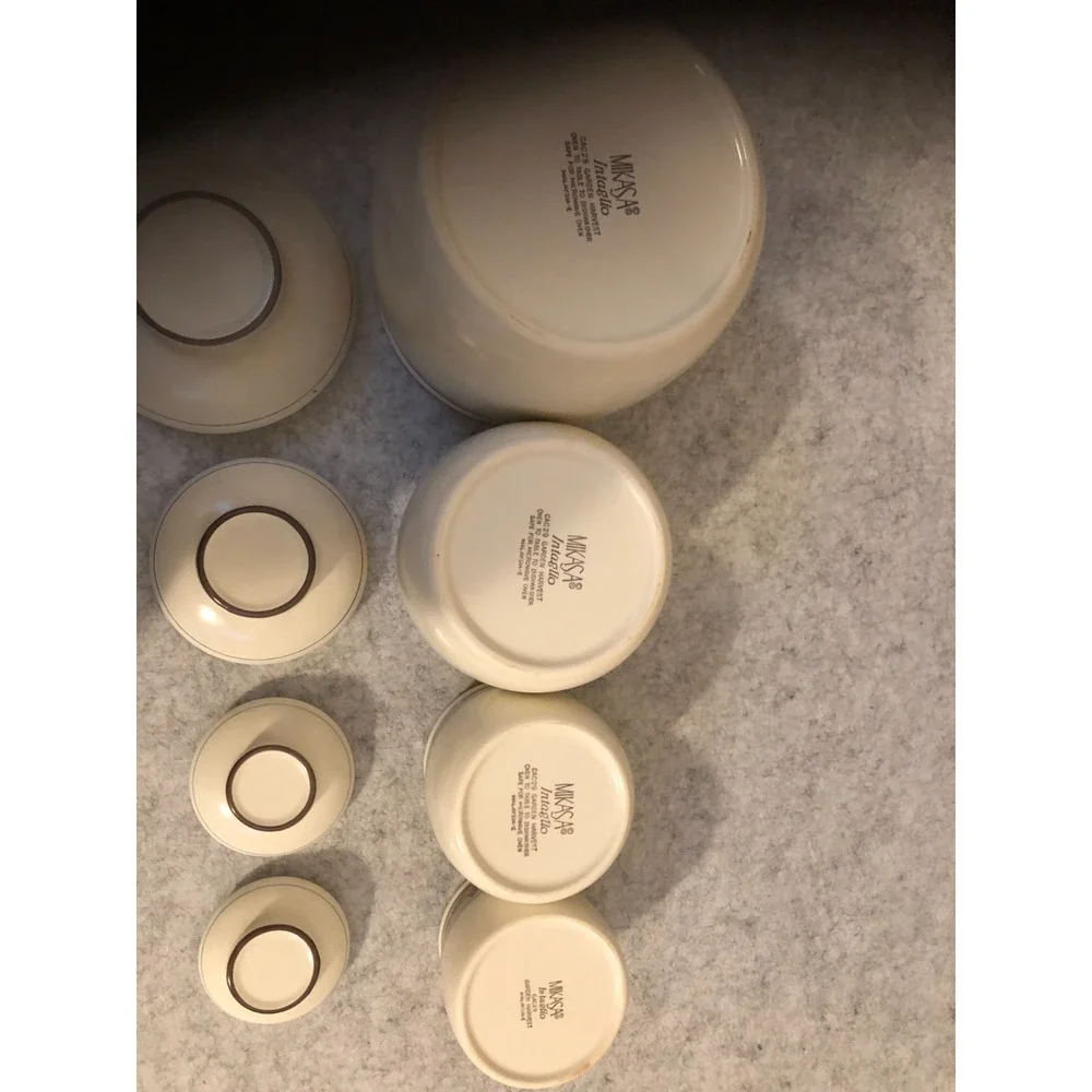 Vintage Mikasa Intaglio Garden Harvest 4 Canister Set w/ Lids (8-pcs)
